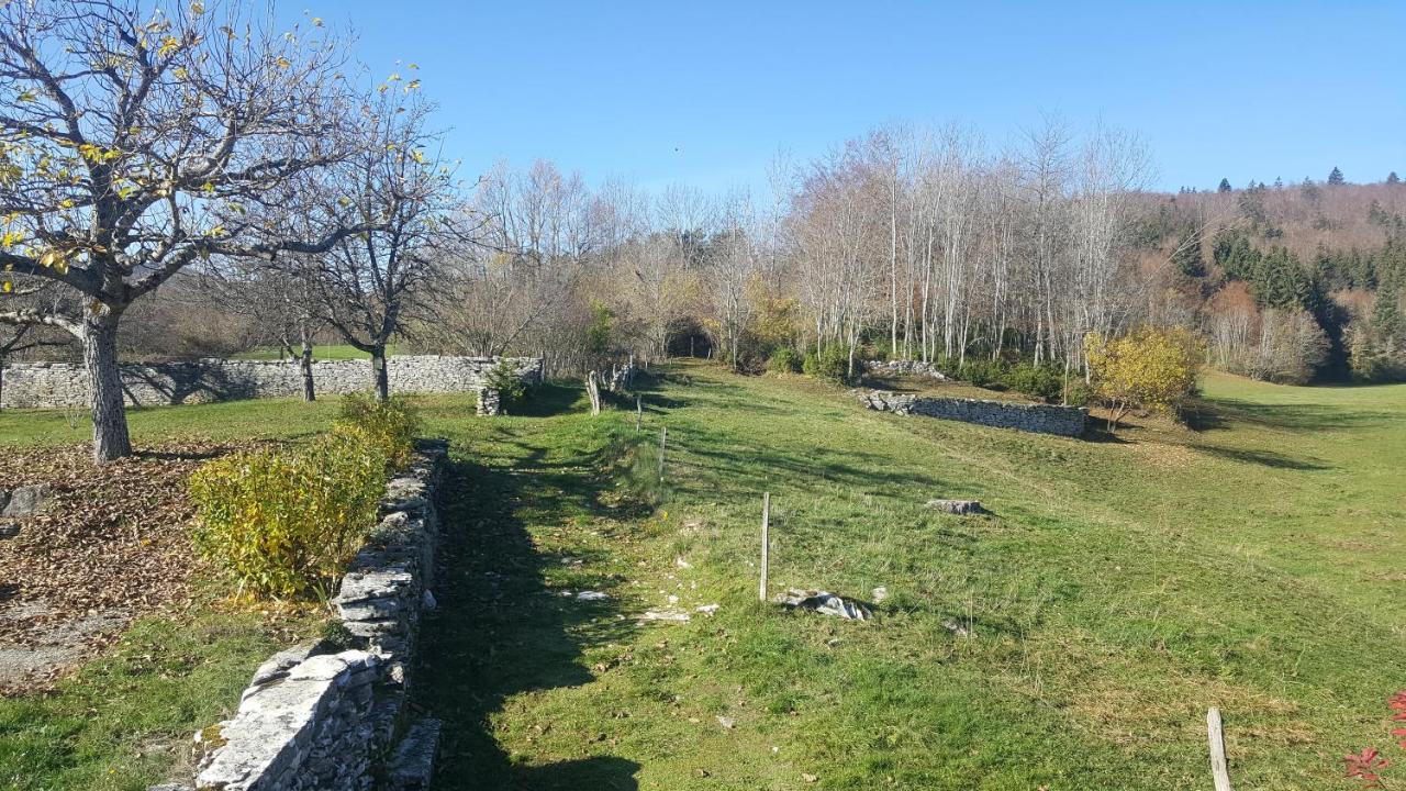 Gite Bard Des Ours Saint-Martin-en-Vercors Exterior photo