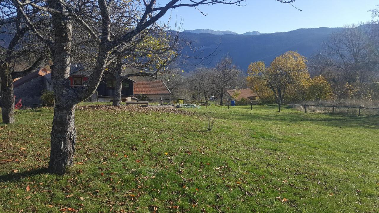 Gite Bard Des Ours Saint-Martin-en-Vercors Exterior photo